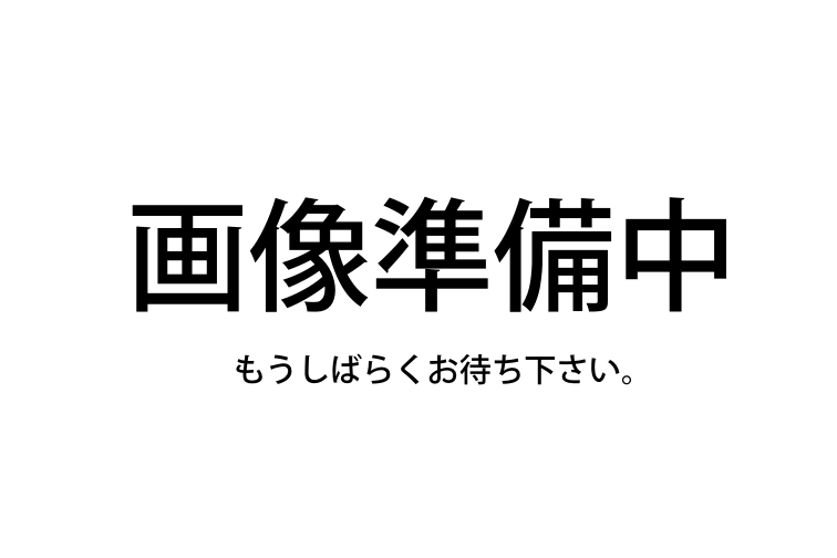 ピアスケロイド　圧迫ピアス装着